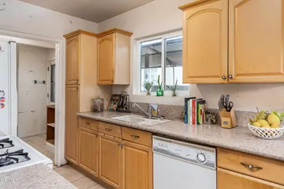 1823 Jones Avenue, Los Angeles, CA 90032 - Photo 16