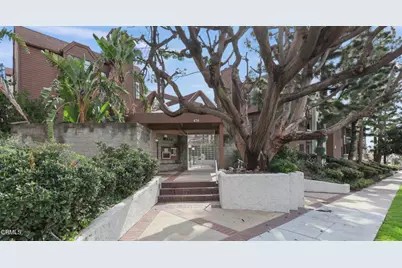 436 E Palm Avenue #301, Burbank, CA 91501 - Photo 2