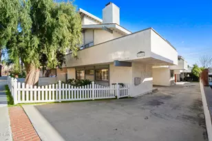 2718 Vanderbilt Ln, Redondo Beach, CA 90278 - Photo 4