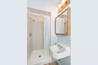 6425 Columbus Avenue, Los Angeles, CA 91411 - Photo 18