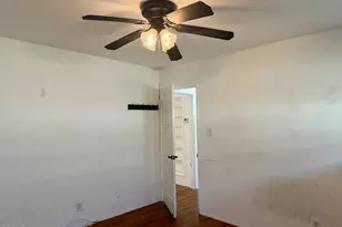 12811 Oxnard St, Los Angeles, CA 91606 - Photo 14