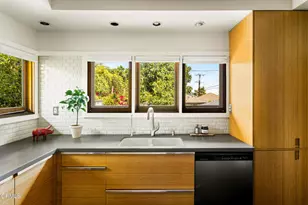 1364 N Harding Ave, Pasadena, CA 91104 - Photo 18