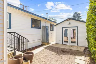 585 Palo Verde Ave, Pasadena, CA 91107 - Photo 36