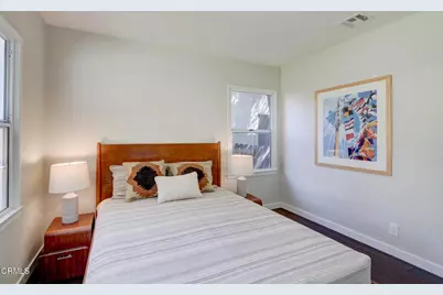 1255 Oak Circle Drive, Glendale, CA 91208 - Photo 28