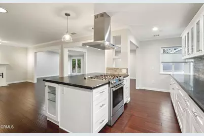 1255 Oak Circle Drive, Glendale, CA 91208 - Photo 10