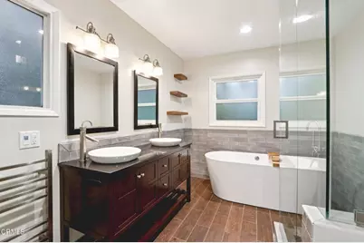 1255 Oak Circle Drive, Glendale, CA 91208 - Photo 22