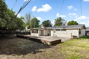 11158 Orion Ave, Los Angeles, CA 91345 - Photo 18