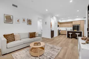 178 S Euclid Ave, Pasadena, CA 91101 - Photo 1