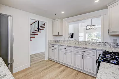 2905 Montrose Avenue ##610, La Crescenta, CA 91214 - Photo 14