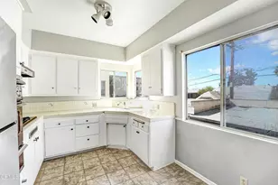 1749 N Edgemont St, Los Angeles, CA 90027 - Photo 8