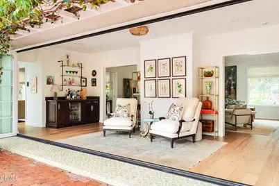154 S Arroyo Boulevard, Pasadena, CA 91105 - Photo 18