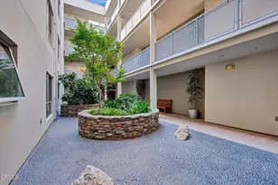 159 W Green St, Pasadena, CA 91105 - Photo 38