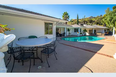 2460 Las Positas Road, Glendale, CA 91208 - Photo 46