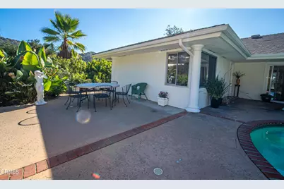 2460 Las Positas Road, Glendale, CA 91208 - Photo 38