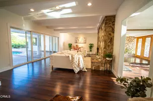 2460 Las Positas Rd, Glendale, CA 91208 - Photo 10