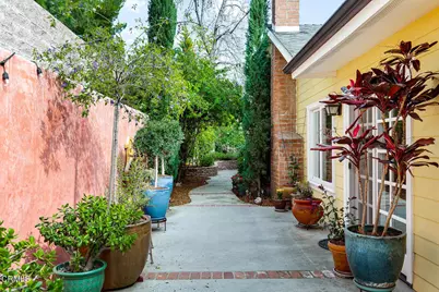 4422 Indiana Avenue, La Canada Flintridge, CA 91011 - Photo 38