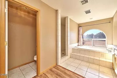 7176 Cataba Road, Oak Hills, CA 92344 - Photo 14