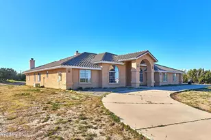 7176 Cataba Rd, Oak Hills, CA 92344 - Photo 4