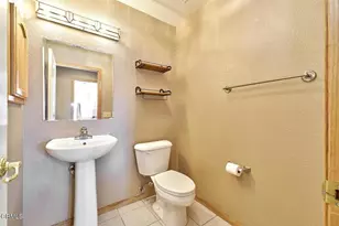 7176 Cataba Rd, Oak Hills, CA 92344 - Photo 30