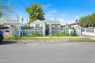 7227 Camellia Ave, Los Angeles, CA 91605 - Photo 2