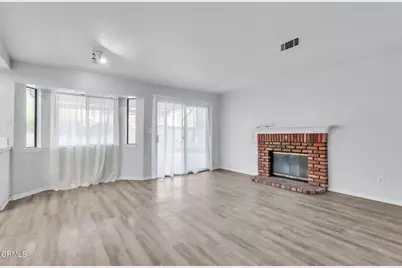 42950 Burlwood Drive, Lancaster, CA 93536 - Photo 10
