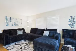 524 W Almond St, Compton, CA 90220 - Photo 2