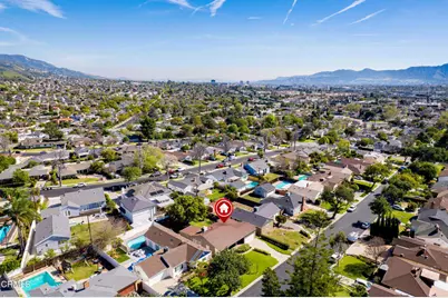 2444 N Parish Place, Burbank, CA 91504 - Photo 46