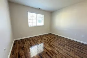 433 Merced Ct, Corona, CA 92880 - Photo 10