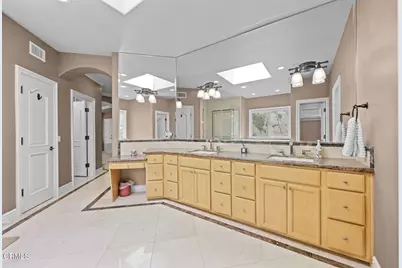 3263 New York Drive, Pasadena, CA 91107 - Photo 48