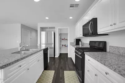 37530 Henna Lane, Palmdale, CA 93551 - Photo 12