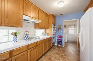 710 S Grand Ave, Pasadena, CA 91105 - Photo 10