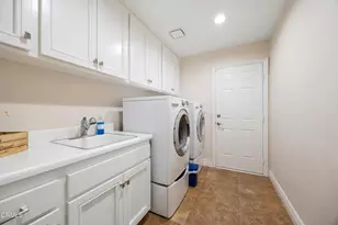 190 Golden Glen Dr, Simi Valley, CA 93065 - Photo 24