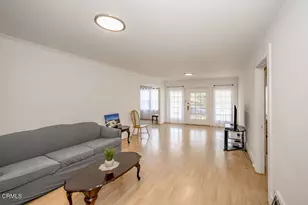 1139 N Heliotrope Dr, Los Angeles, CA 90029 - Photo 6