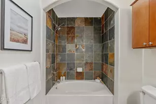 840 E Green St, Pasadena, CA 91101 - Photo 10