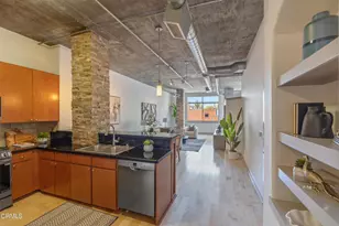 840 E Green St, Pasadena, CA 91101 - Photo 12