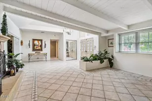 4959 Brewster Dr, Los Angeles, CA 91356 - Photo 46