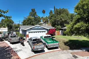 4025 Vista Ct, La Crescenta, CA 91214 - Photo 1