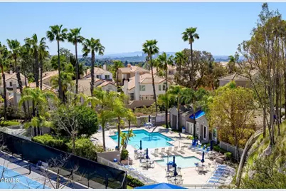 925 Calle La Primavera, Glendale, CA 91208 - Photo 42