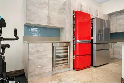 925 Calle La Primavera, Glendale, CA 91208 - Photo 16