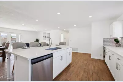 9242 E Avenue T 2, Littlerock, CA 93543 - Photo 10