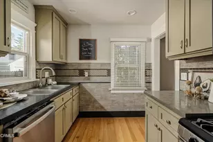 1892 N Marengo Ave, Pasadena, CA 91103 - Photo 12