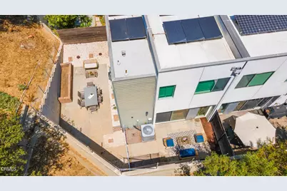 2504 Via Artis, Los Angeles, CA 90039 - Photo 26