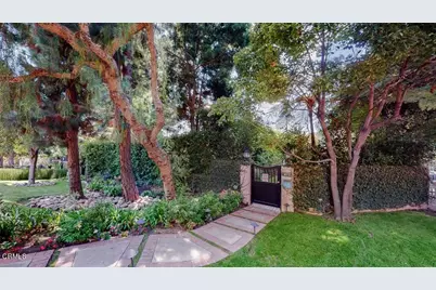 101 S Rockingham Avenue, Los Angeles, CA 90049 - Photo 38