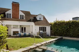 10785 Weyburn Ave, Los Angeles, CA 90024 - Photo 14