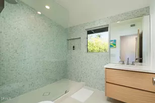 3505 El Lado Dr, Glendale, CA 91208 - Photo 18