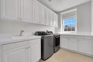 821 Somera Ct, Simi Valley, CA 93065 - Photo 48