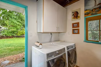 1158 Bella Vista Avenue, Pasadena, CA 91107 - Photo 28