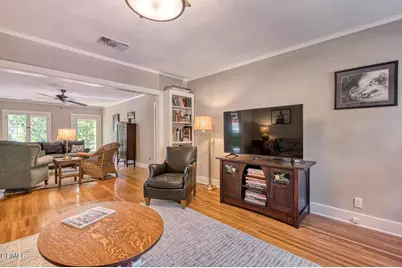 1881 Paloma Street, Pasadena, CA 91104 - Photo 12