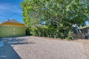 1881 Paloma St, Pasadena, CA 91104 - Photo 32