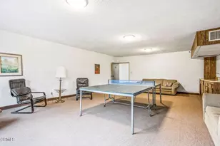 2386 E Del Mar Blvd, Pasadena, CA 91107 - Photo 40